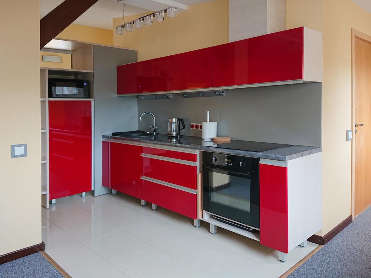 Riga City Center Quiet Apartment With Free Private Parking المظهر الخارجي الصورة