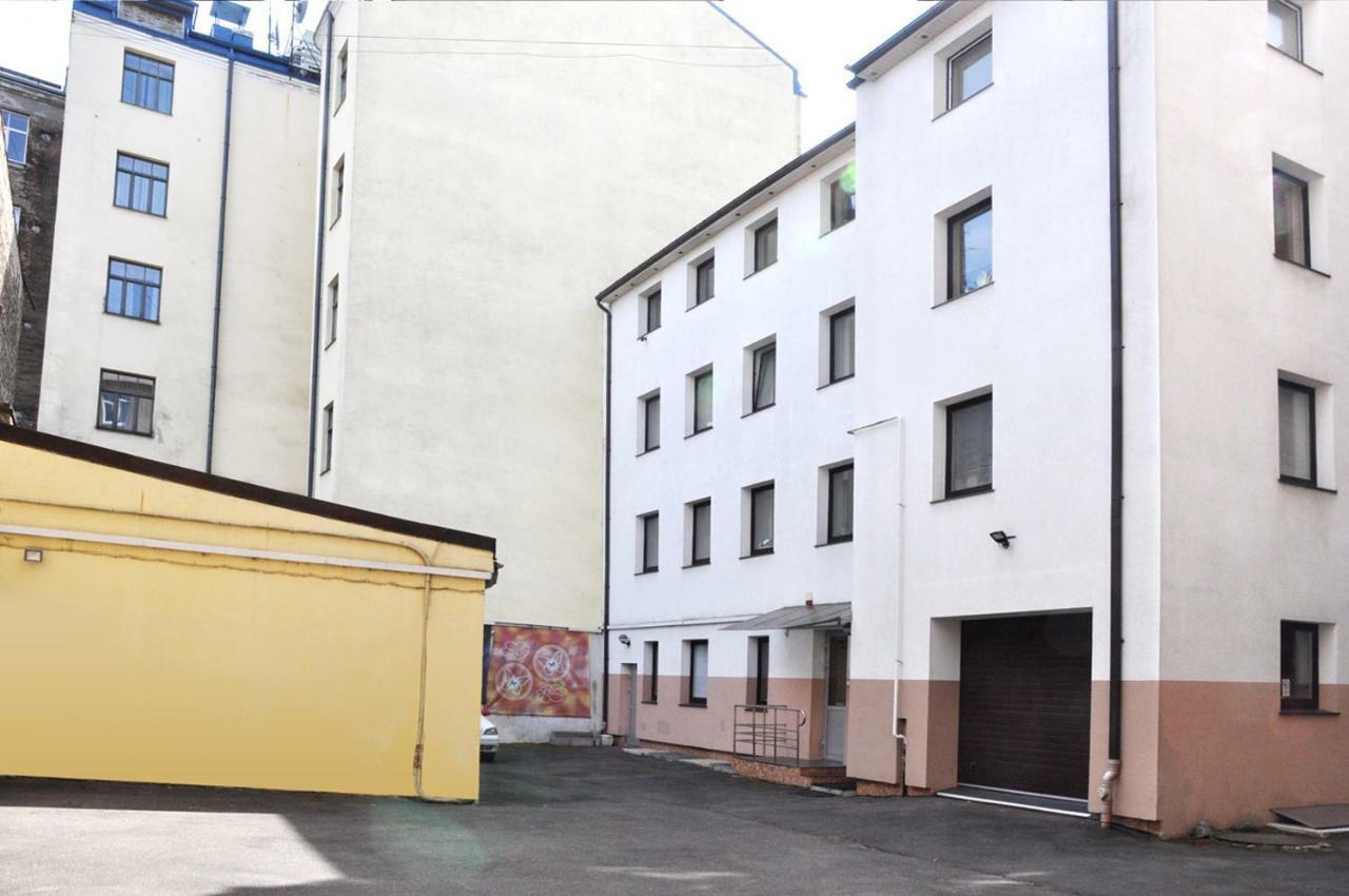 Riga City Center Quiet Apartment With Free Private Parking المظهر الخارجي الصورة